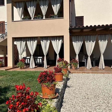 Apartmani Antonija Vozilici Dış mekan fotoğraf